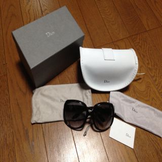 ディオール(Dior)のBurberry様 6月末までお取り置き(サングラス/メガネ)