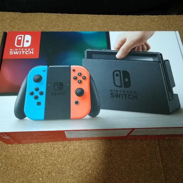 任天堂(ニンテンドウ)のNintendo Switch 新品未開封  エンタメ/ホビーのゲームソフト/ゲーム機本体(家庭用ゲーム機本体)の商品写真