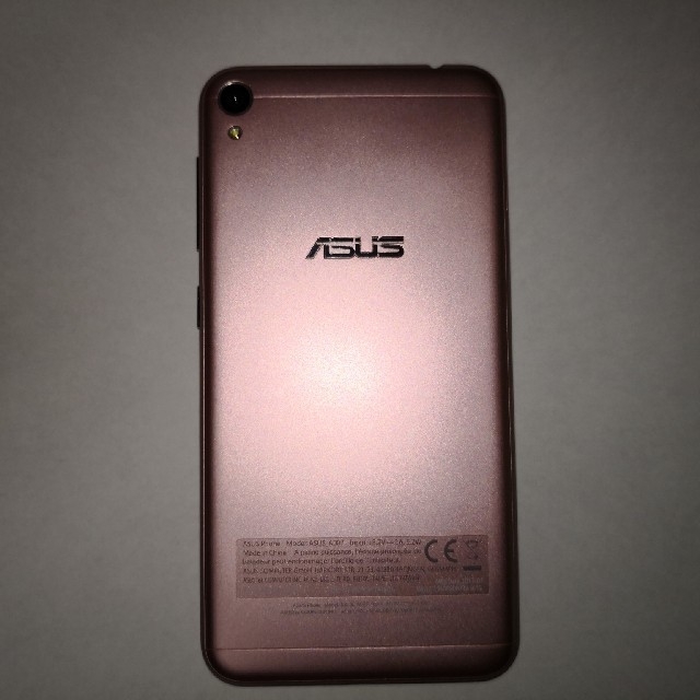 ASUS(エイスース)のZenfone Live  ASUS_A007 ピンク スマホ/家電/カメラのスマートフォン/携帯電話(スマートフォン本体)の商品写真