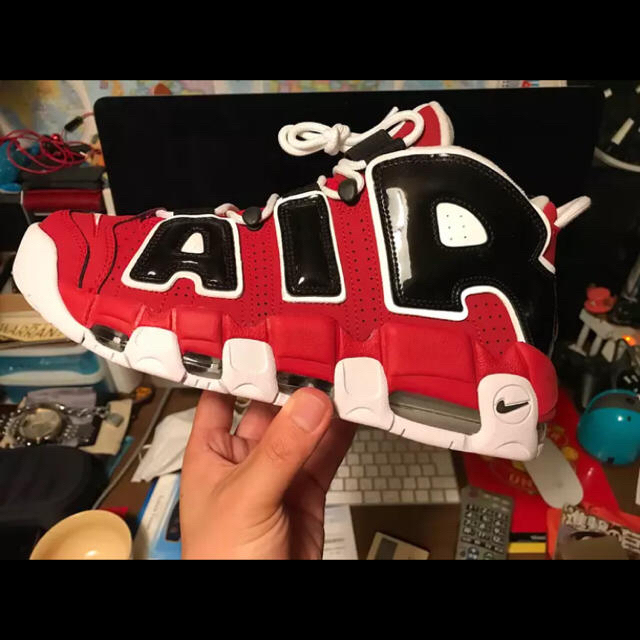 NIKE(ナイキ)のNIKE AIR MORE UPTEMPO '96 VARSITY メンズの靴/シューズ(スニーカー)の商品写真