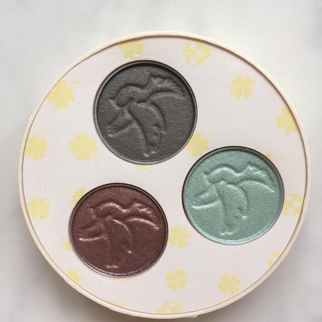 LADUREE(ラデュレ)のラデュレ アイシャドウ コスメ/美容のベースメイク/化粧品(アイシャドウ)の商品写真