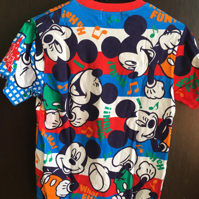 Disney(ディズニー)のTシャツ キッズ/ベビー/マタニティのキッズ服男の子用(90cm~)(その他)の商品写真