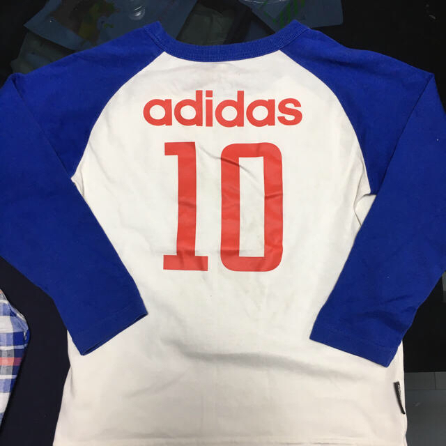 adidas(アディダス)の☆adidas kids ロンT 130 キッズ/ベビー/マタニティのキッズ服男の子用(90cm~)(Tシャツ/カットソー)の商品写真