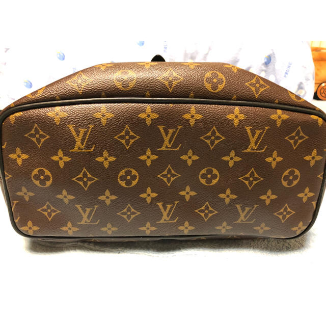 LOUIS VUITTON(ルイヴィトン)のルイヴィトン パルク リュック メンズのバッグ(バッグパック/リュック)の商品写真