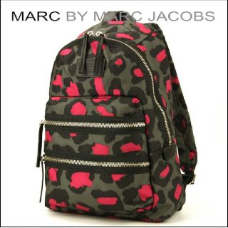 マークバイマークジェイコブス(MARC BY MARC JACOBS)のアン様専用★ マークジェイコブス レオパード リュック ピンク(リュック/バックパック)