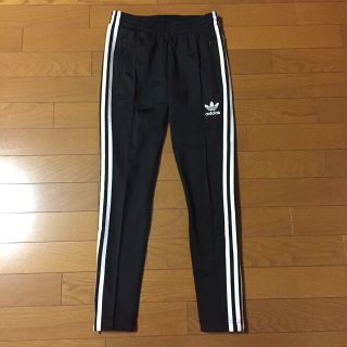 アディダス(adidas)のadidas希少XSサイズ！トラックパンツ(スキニーパンツ)