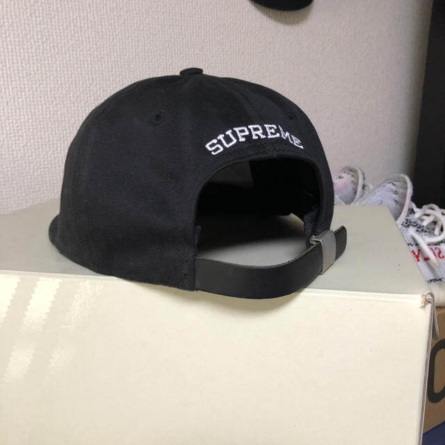 Supreme(シュプリーム)のsupreme slogo cap リフレクト Sロゴ ブラック メンズの帽子(キャップ)の商品写真