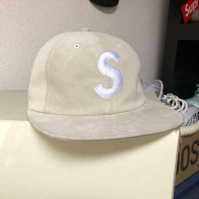 Supreme(シュプリーム)のsupreme s logo スウェード Sロゴ メンズの帽子(キャップ)の商品写真