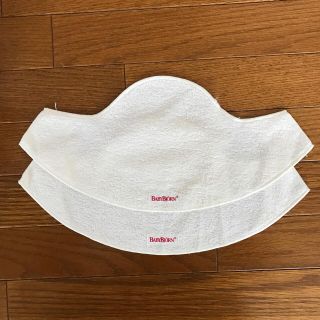 ベビービョルン(BABYBJORN)のmo-ko様専用‼︎ベビービョルン 抱っこ紐用 よだれカバー スタイ 2枚組 (抱っこひも/おんぶひも)