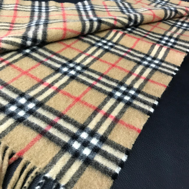 BURBERRY(バーバリー)のバーバリー カシミヤ マフラー チェック ベージュ ブラウン 茶色 レディースのファッション小物(マフラー/ショール)の商品写真