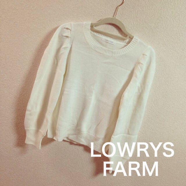 LOWRYS FARM(ローリーズファーム)のLOWRYS FARM パフスリーブトッ レディースのトップス(ニット/セーター)の商品写真