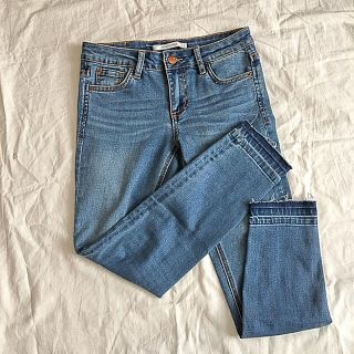 ザラ(ZARA)のZARA カットオフ デニム(デニム/ジーンズ)