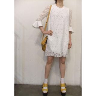 マメ(mame)のmame 14SS ホワイトレースワンピース ミニ丈 美品(ミニワンピース)