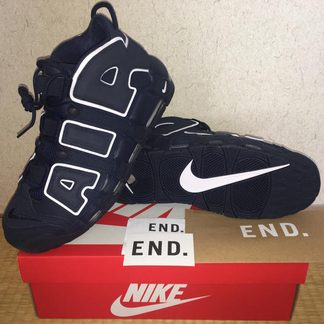 NIKE(ナイキ)の新品美品 NIKE AIR MORE UPTEMPO サイズ29cm モアテン メンズの靴/シューズ(スニーカー)の商品写真