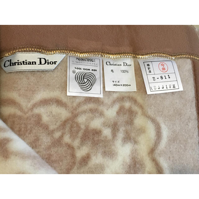 Christian Dior(クリスチャンディオール)のクリスチャンディオール 毛布 /新古品 インテリア/住まい/日用品の寝具(毛布)の商品写真