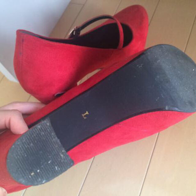 EMODA(エモダ)のEMODA 赤 パンプス 値下げ中💓 レディースの靴/シューズ(ハイヒール/パンプス)の商品写真