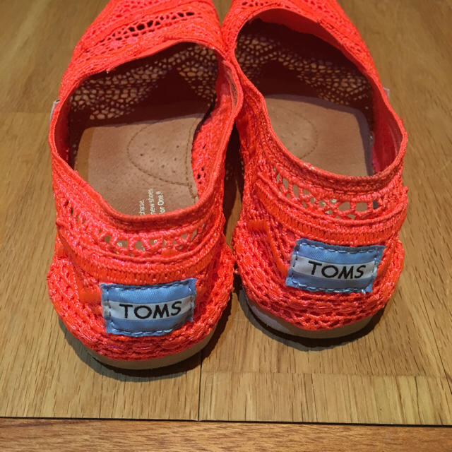 TOMS(トムズ)の【NT様専用】スリッポン シューズ レディースの靴/シューズ(スリッポン/モカシン)の商品写真