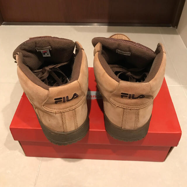 FILA(フィラ)の【大特価！！】フィラ FILA 28cm ブーツ スニーカー 茶色 メンズの靴/シューズ(スニーカー)の商品写真