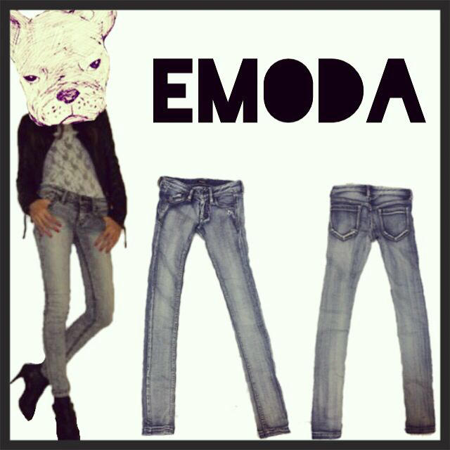 EMODA(エモダ)のEMODA / パギンス レディースのパンツ(デニム/ジーンズ)の商品写真