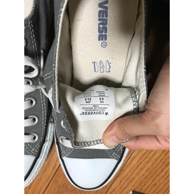 CONVERSE(コンバース)のコンバース＊グレー23.5㎝＊ レディースの靴/シューズ(スニーカー)の商品写真