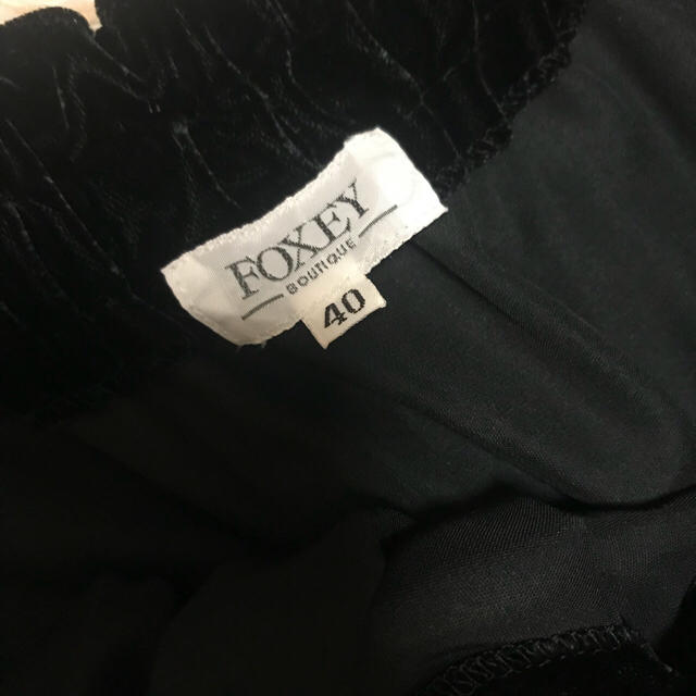 FOXEY(フォクシー)のFOXEY ベロアスカート レディースのスカート(ひざ丈スカート)の商品写真
