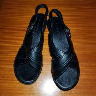 ナースサンダル　黒　23㌢（小さめ）(サンダル)