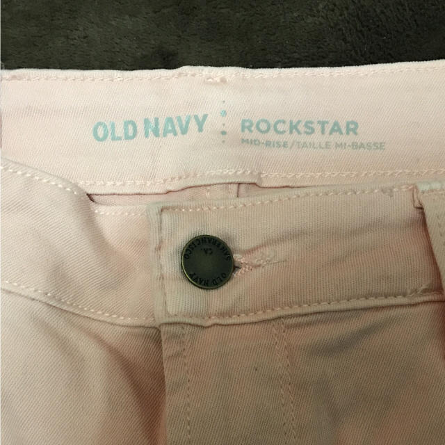 Old Navy(オールドネイビー)の新品 オールドネイビースキニーパンツ レディースのパンツ(スキニーパンツ)の商品写真