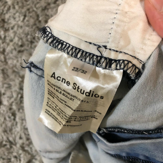ACNE - ACNE スキニー SKIN5 23インチの通販 by lily's shop|アクネ