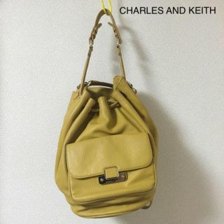 チャールズアンドキース(Charles and Keith)のCHARLES AND KEITH(ショルダーバッグ)