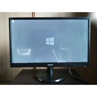 フィリップス(PHILIPS)の[VA] フィリップス 243V5QHAB/11 23.6インチ 液晶モニタ(ディスプレイ)