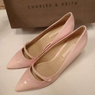 チャールズアンドキース(Charles and Keith)の新品、未使用  ピンクパンプス(ハイヒール/パンプス)