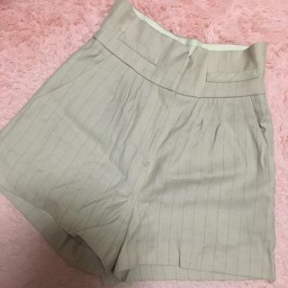 スナイデル(SNIDEL)の♡スナイデル♡ハイウエストストライプショートパンツ♡(ショートパンツ)