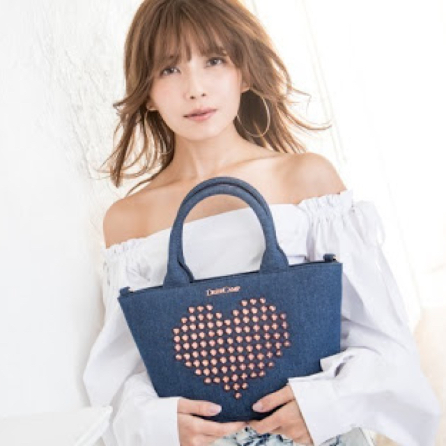 DRESSCAMP(ドレスキャンプ)の新品❤︎宇野実彩子プロデュース❤︎ スタッズハートデザイン 2WAYトートバッグ レディースのバッグ(トートバッグ)の商品写真