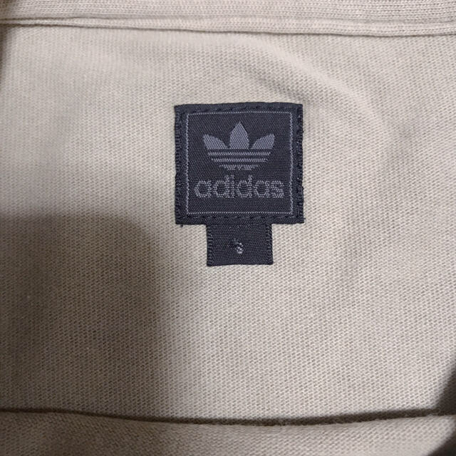 adidas(アディダス)のadidas ロンT ひろ様専用 レディースのトップス(Tシャツ(長袖/七分))の商品写真