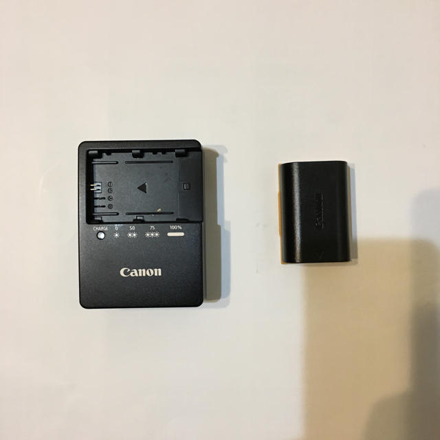 Canon(キヤノン)のCanon EOS5D mark2 スマホ/家電/カメラのカメラ(デジタル一眼)の商品写真