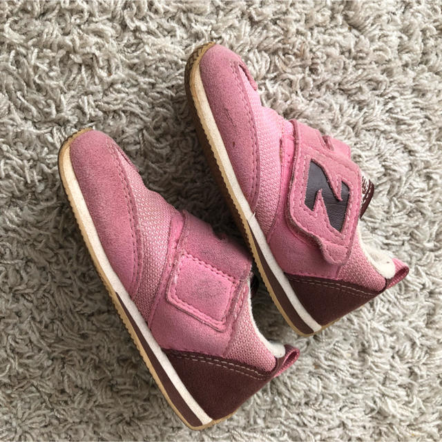 New Balance(ニューバランス)のニューバランス☆キッズスニーカー 13.5cm ピンク キッズ/ベビー/マタニティのベビー靴/シューズ(~14cm)(スニーカー)の商品写真