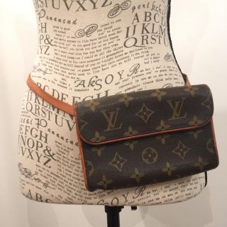 ルイヴィトン(LOUIS VUITTON)のルイヴィトン ポシェット・フロランティーヌ モノグラム(ボディバッグ/ウエストポーチ)