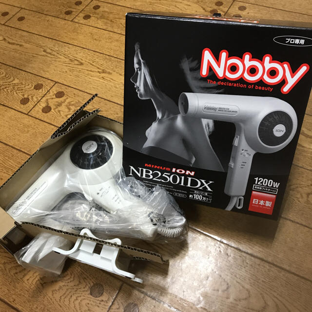 新品《プロ専用》マイナスイオン ヘアードライヤー【Nobby2501DX】 スマホ/家電/カメラの美容/健康(ドライヤー)の商品写真