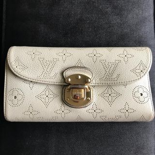 ルイヴィトン(LOUIS VUITTON)のルイヴィトン マヒナ 長財布(財布)