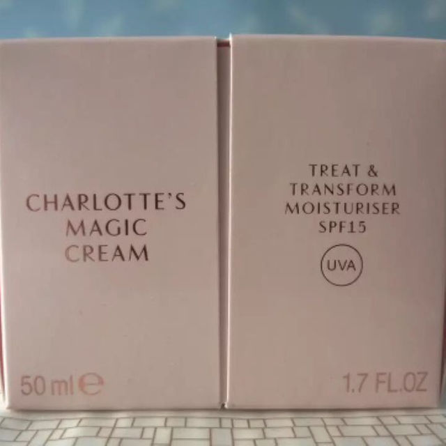 Charlotte Tilbury マジッククリーム モイスチャーライザー