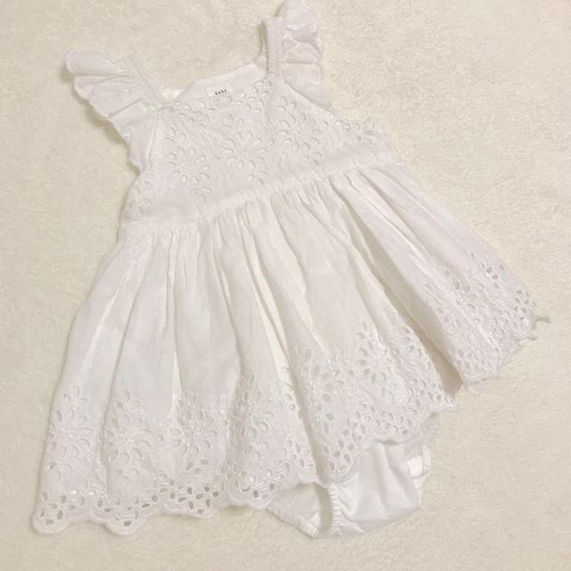 babyGAP(ベビーギャップ)の♡美品♡ babyGap  3点セット 3-6m 60cm キッズ/ベビー/マタニティのベビー服(~85cm)(ロンパース)の商品写真