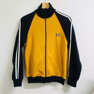 フレッドペリー(FRED PERRY)のフレッドペリートラックジャケット ジャージ(ジャージ)