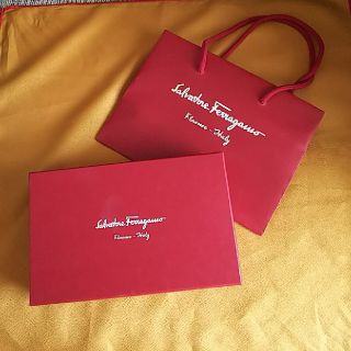 サルヴァトーレフェラガモ(Salvatore Ferragamo)のSalvatore Ferragamo 箱＆バッグ(ショップ袋)