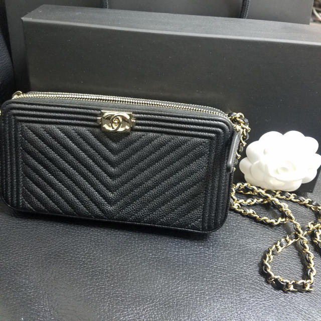 CHANEL - CHANEL ボーイシャネル チェーン ウォレットの通販 by りさmama's shop｜シャネルならラクマ