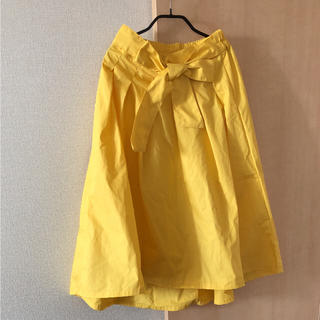 シマムラ(しまむら)のしまむら 黄色 スカート  新品 ミモレスカート (ひざ丈スカート)
