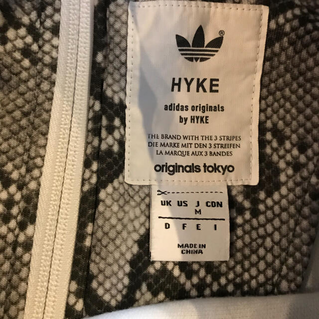 HYKE(ハイク)のadidas originals by HYKEトップス メンズのトップス(スウェット)の商品写真