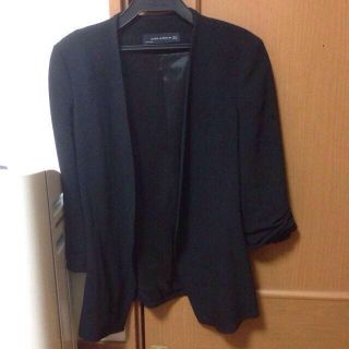 ザラ(ZARA)の最終値下げZARA 出品1/18まで(ノーカラージャケット)