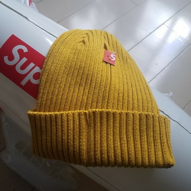 Supreme(シュプリーム)のSupreme  18ss ビーニー　新品　シュプリーム メンズの帽子(ニット帽/ビーニー)の商品写真