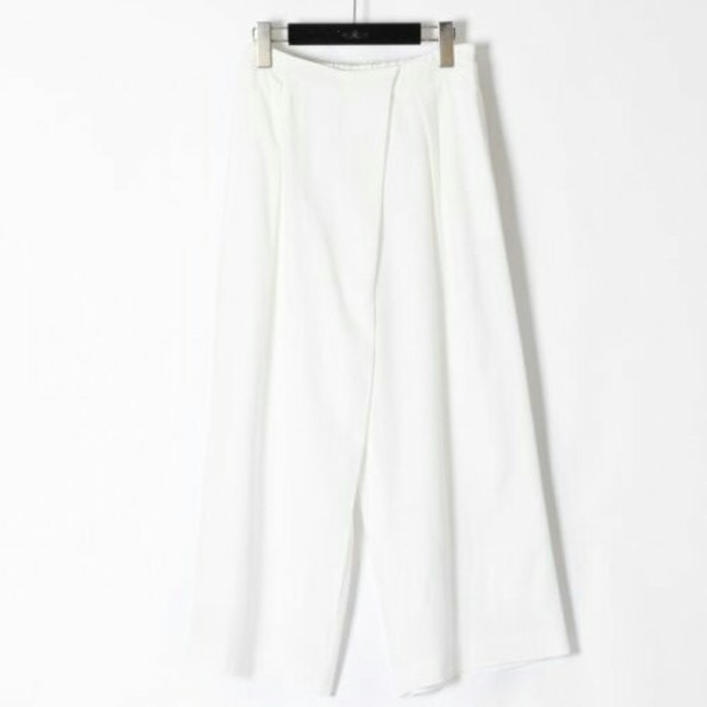 Cropped Pants タグ付き　サイズ38