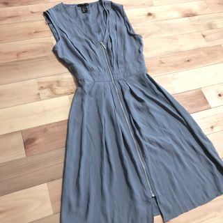 エイチアンドエム(H&M)の【nao様専用】H&M ジッパーひざ丈ワンピース(ひざ丈ワンピース)